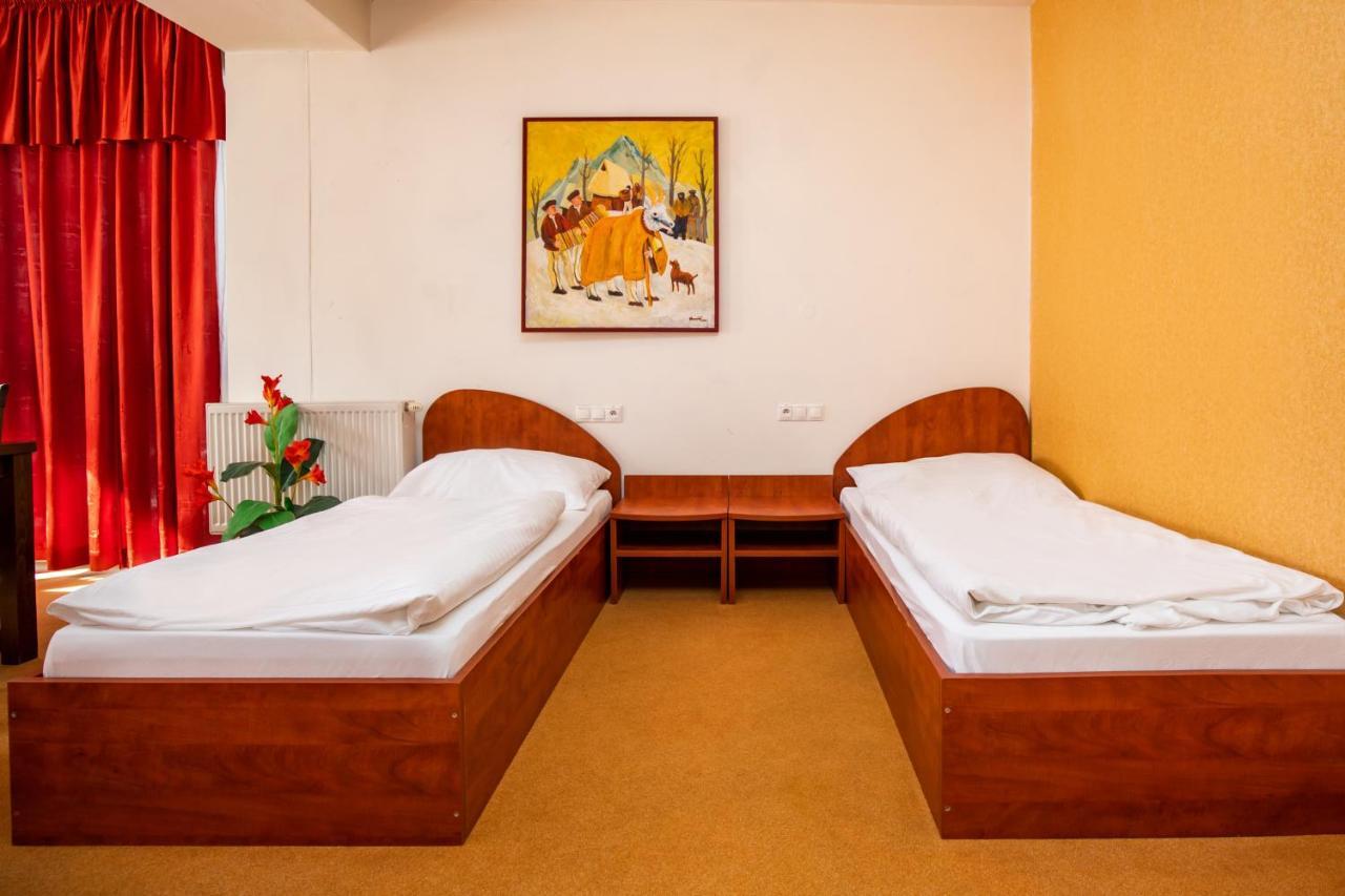 Hotel Boss Zilina Luaran gambar