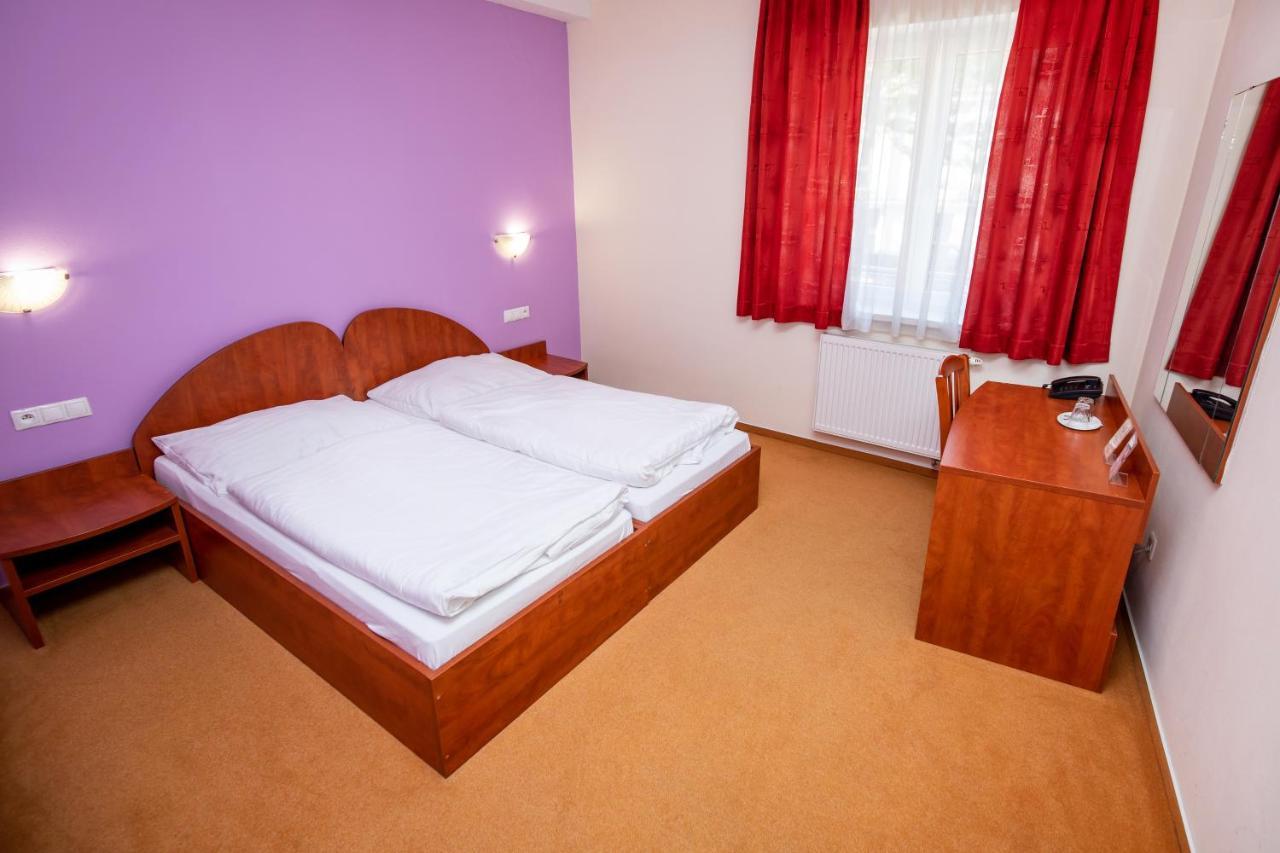 Hotel Boss Zilina Luaran gambar
