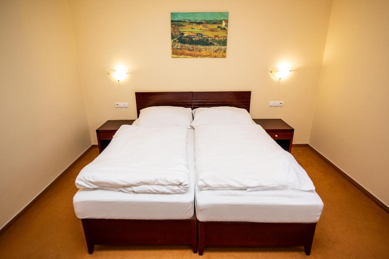 Hotel Boss Zilina Luaran gambar